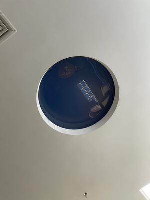 Instalação Embutida de Claraboia LED Artificial com Vida Útil de 50.000 Horas e Ampla Cobertura de Luz